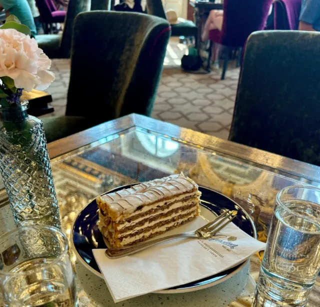 Hidden Gem Cafés in Vienna 🇦🇹