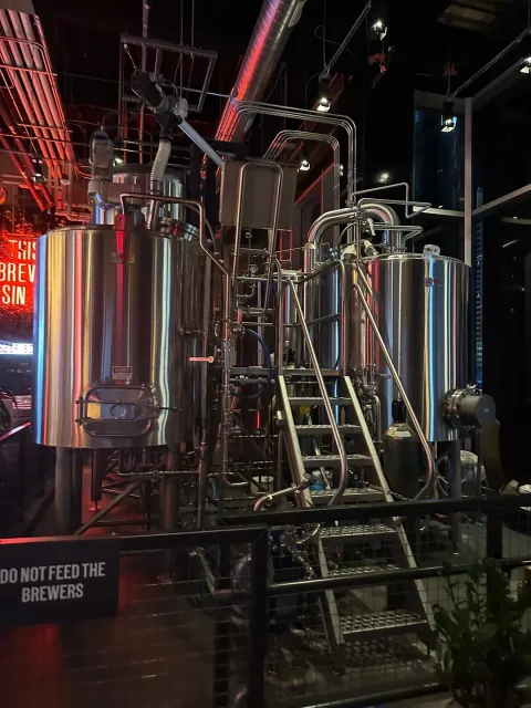 Beautiful Views, Excellent Staff & Delicious Food 🌄👨🍳