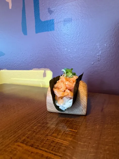 A Perfect Spot for Date Night! 💘🍣✨