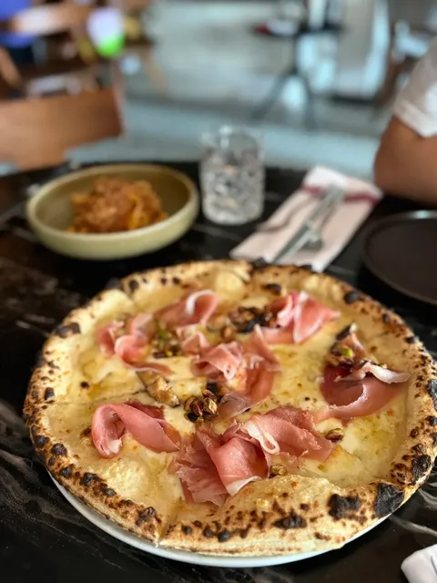 Hidden Gem in Oakville! Savory-Sweet Heaven Awaits! 🍕✨  