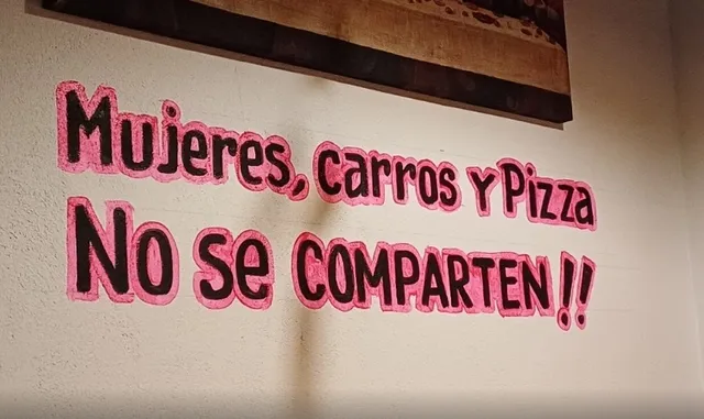 Authentic Italian Wood-Fired Flavors in Querétaro