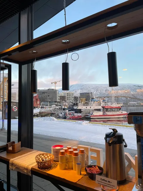 🇳🇴 Tromsø Food Diary: The Good, The Bad & The Overpriced