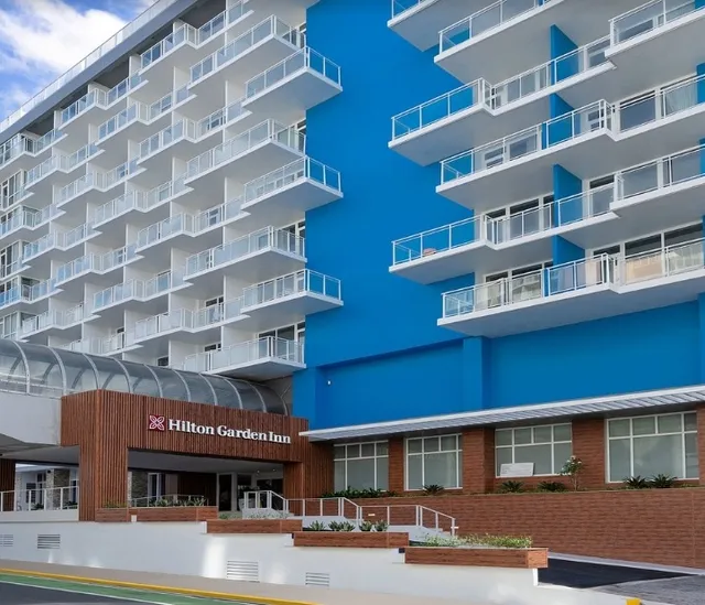 A good hotel to stay at before a cruise