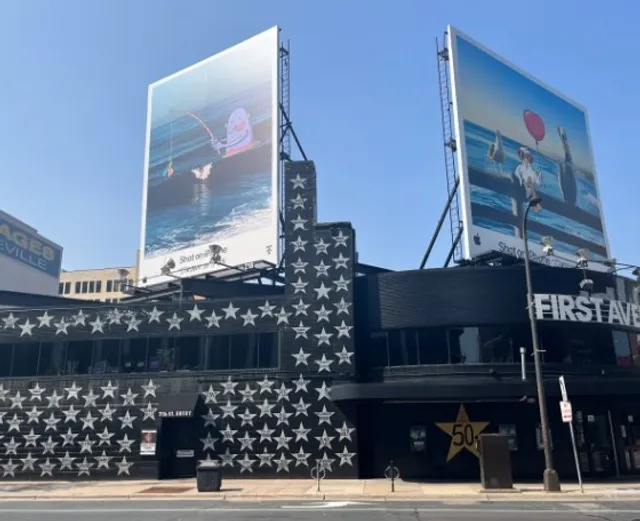 🎨 Must-See Music Murals in Minneapolis! 🎸