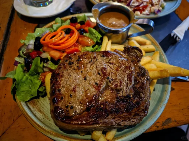 Darwin's Hidden Italian Gem: A Taste of Rome in the Tropics 