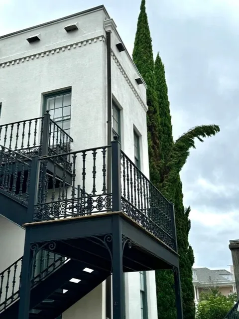 The Bellwether House 🥂