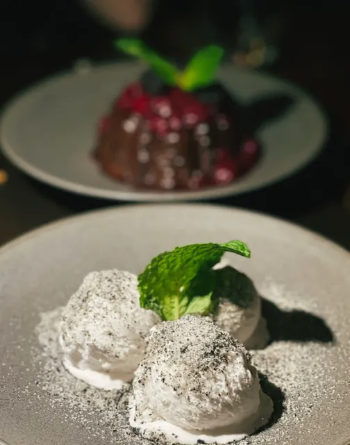  Coconut Ice Cream Was the Real Standout of the Night