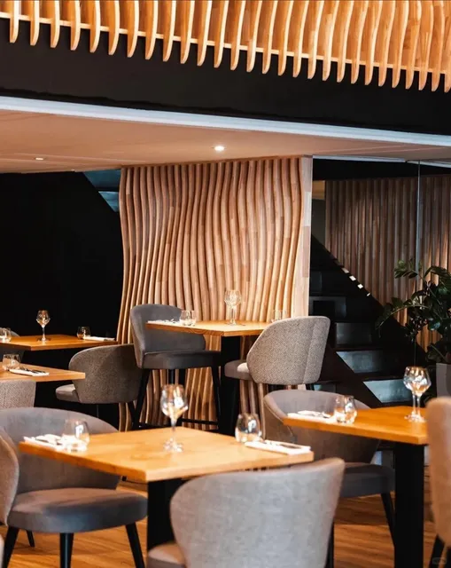 Lyon Restaurant: Flair Restaurant 🍽️