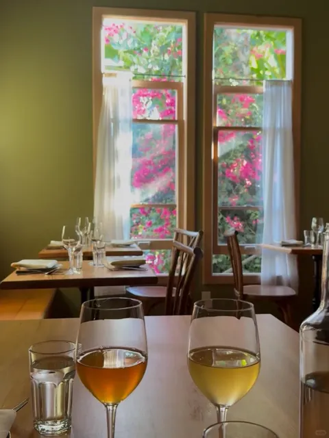 LA's Gorgeous Meal! The Bistro That Blew Up My DMs on Instagram! 🍷✨