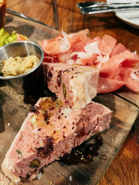 The Salty Pig in Boston