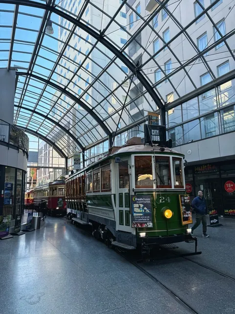Christchurch, NZ 🇳🇿 | The Perfect City for a Walking Adventure