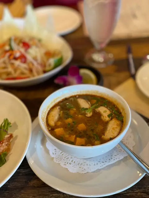 Thai Date Night | Diverse & Delicious in ATL 🥭🌿