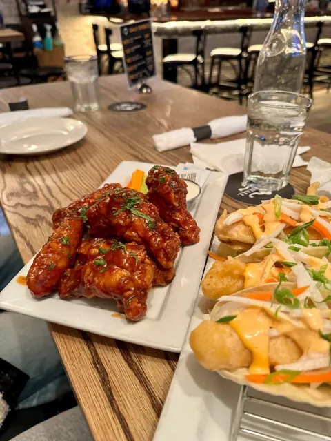 New York NYU Nearby Amity Hall Bar 🍻