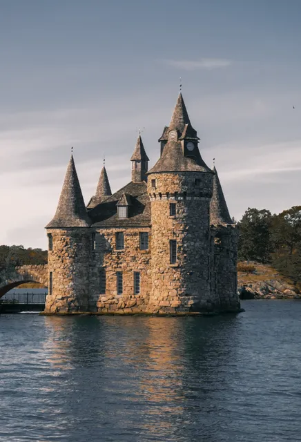 Weekend Getaway from Toronto | Kingston & 1000 Islands 2-Day Itinerary