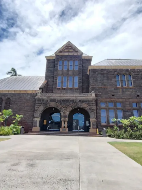 Worth the Trip! 🌟🏛️🌺