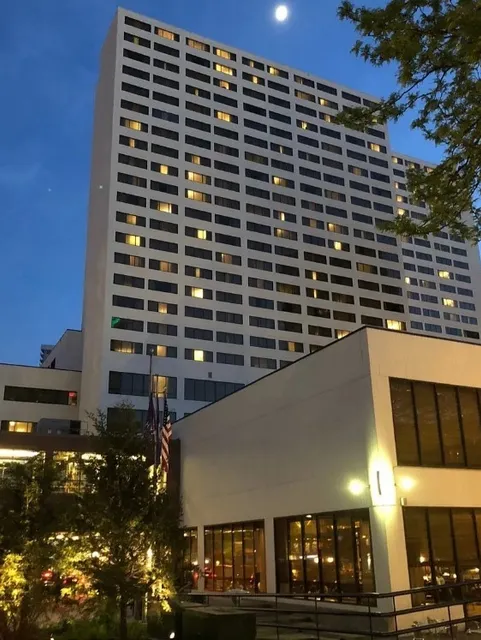 🏨 Hyatt Regency Minneapolis - Downtown's Best Value Gem! 💎