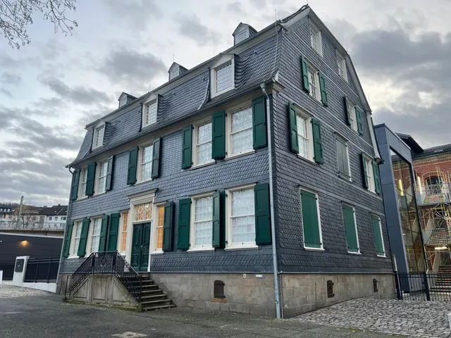 🇩🇪 Wuppertal: The Birthplace of Friedrich Engels