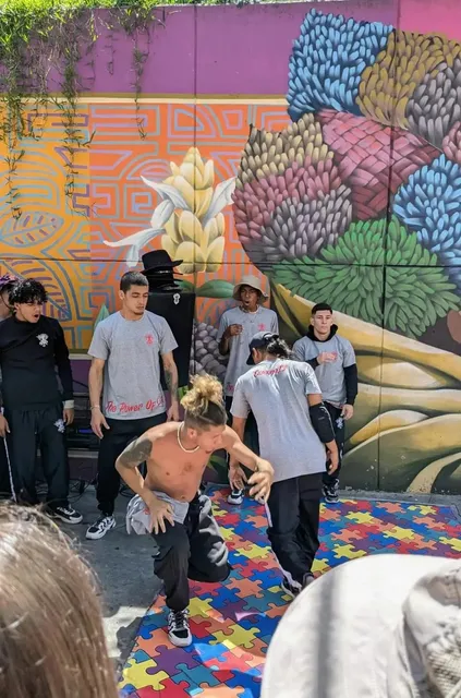 Colombia Travel Diary: Life in Medellín 🌈