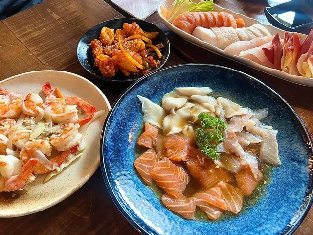 🇨🇦 Japanese Buffet Will Always Be the "White Moonlight" in My Heart 