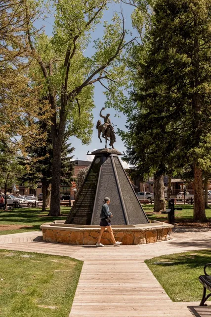 Jackson Hole: A Charming Western Gateway to Grand Teton