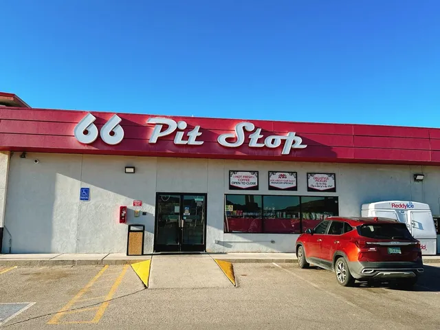 Cruising America’s Mother Road: Route 66 🚗💨