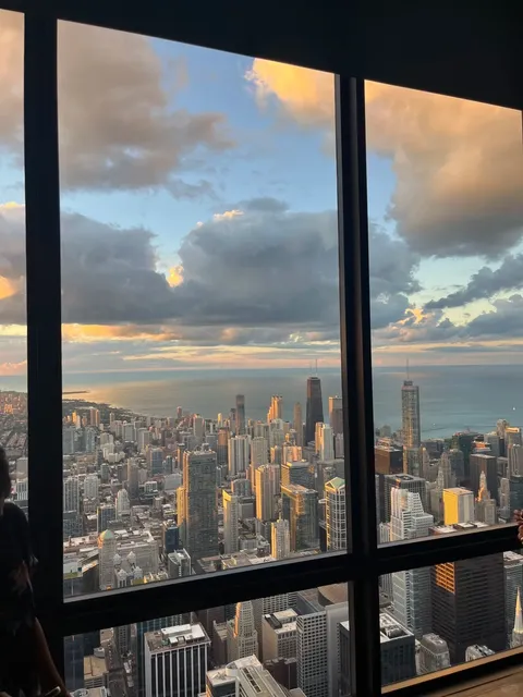 🇺🇸 4-Night Chicago City Walk Experience 🏙️