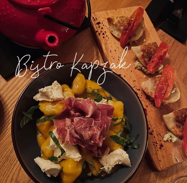 Quebec Food | An Authentic Polish Experience at Bistro Kapzak