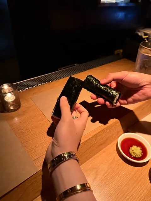 Atmospheric + Affordable + Delicious Hand-Roll Sushi in LA 🍣✨