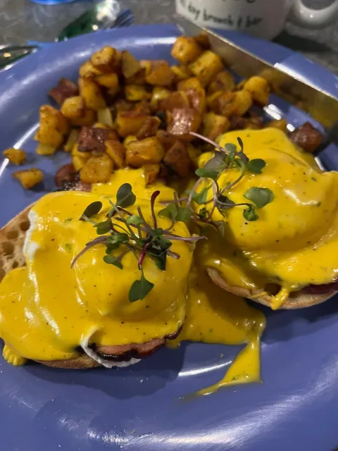 Great Breakfast Spot! 🍳