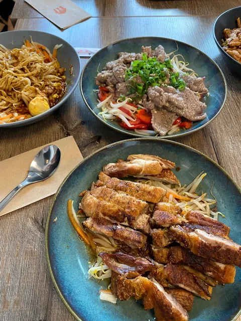 🍜 A Thousand-Mile Drive for “Sha County Snacks” in Arnhem? Worth It! 