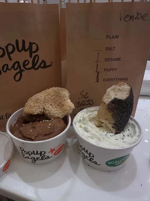 NYC Pop Up Bagel — No Wait, All Love! 🥯💫