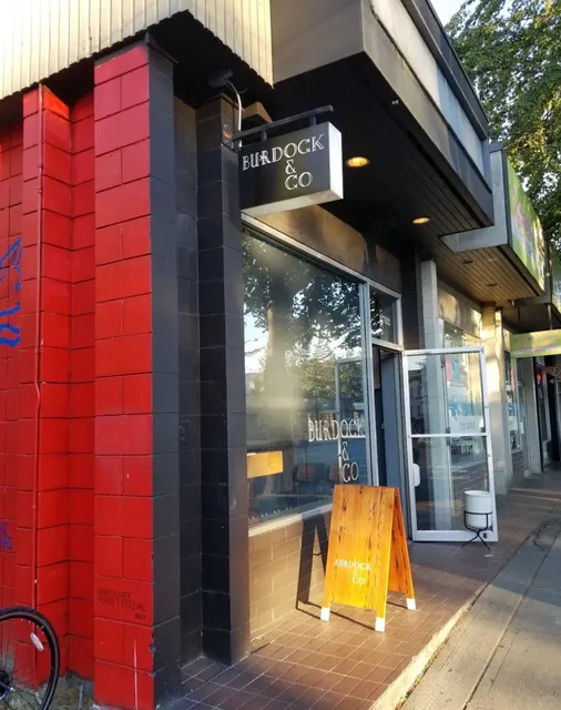 🇨🇦 ​​Burdock & Co: Vancouver’s Flower-Powered Michelin Star!​​ 🌸🌟