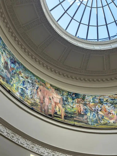 The Courtauld 🫧🤍☁️