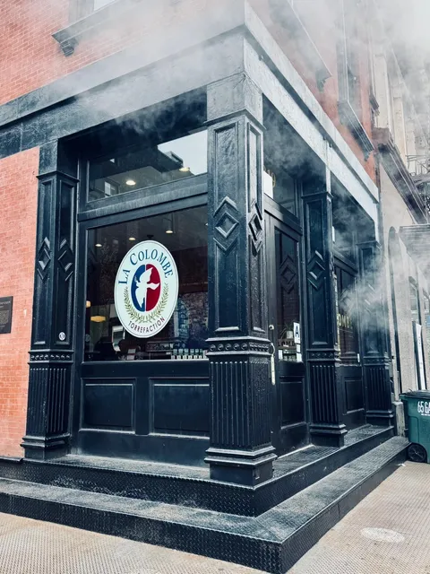 La Colombe Coffee Workshop: A Hidden Gem in SOHO 🌟
