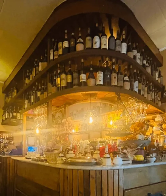 Even by randomly walking into a steakhouse, the food is delicious.