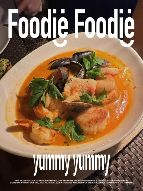 Seattle’s Atmospheric Restaurant 🌹