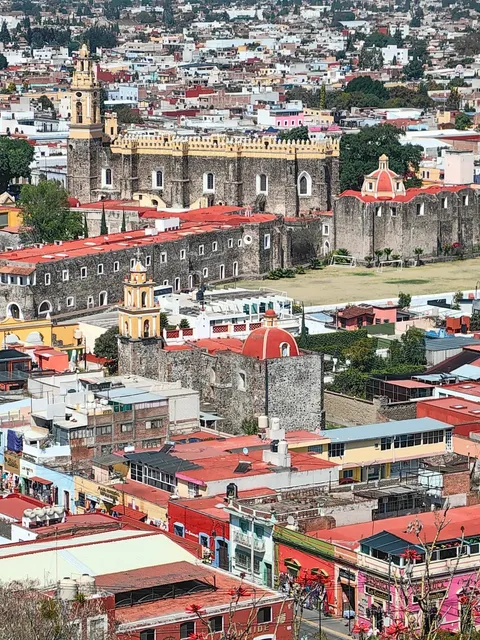 Puebla in a Day: Mexico's Tiled Treasure 🏺✨