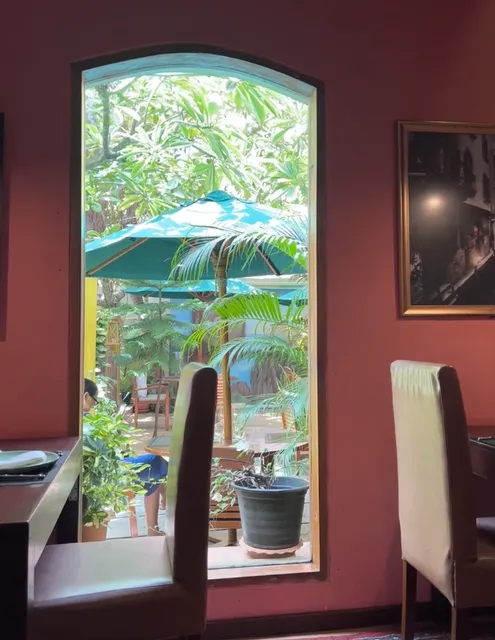 Male Layover: Tuna Belly for 12 🐟