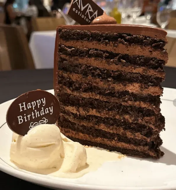 This Is the Real Blessing for Midtown Manhattan Workers 🌟