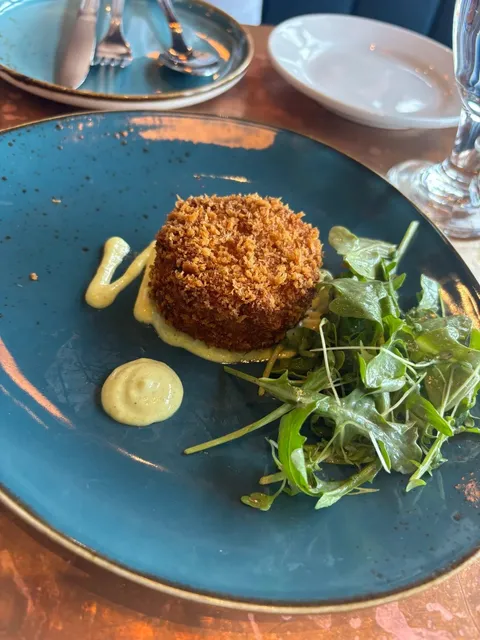 Ottawa Food Adventure | Pelican Fishery & Grill