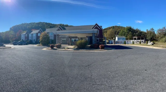 Clean, Tidy & Peacefully Quiet – A Perfect Escape! 🏔️🌙✨