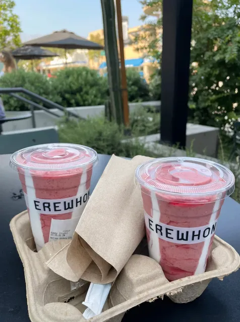 Erewhon Experience | Drank the $20 Hailey Bieber Smoothie!