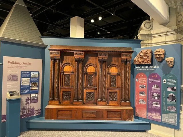 Omaha Travel: Quick Guide to The Durham Museum 🚂