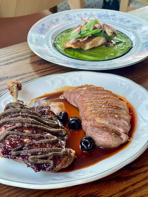 Let's Eat Pretty (and Hearty) French Food Without Breaking the Bank! 