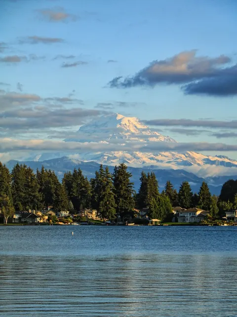 🏔️ Seattle | A 2-Hour Drive for the "Golden Mountain" Sunrise