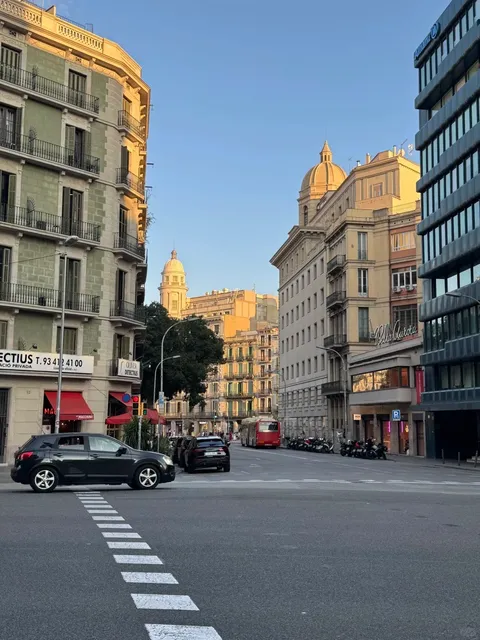 🇪🇸 Strolling Through Barcelona