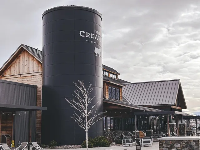 The Creamery – Utah’s Trendy Dairy Spot 🐄✨