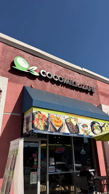 🍨 Sacramento Food Find | Thai Desserts That Hit Different! 🍨