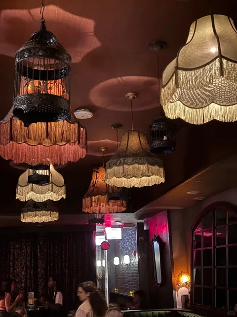 Ye's Apothecary - Where Baijiu Cocktails Meet Old Shanghai Magic 🍶✨  