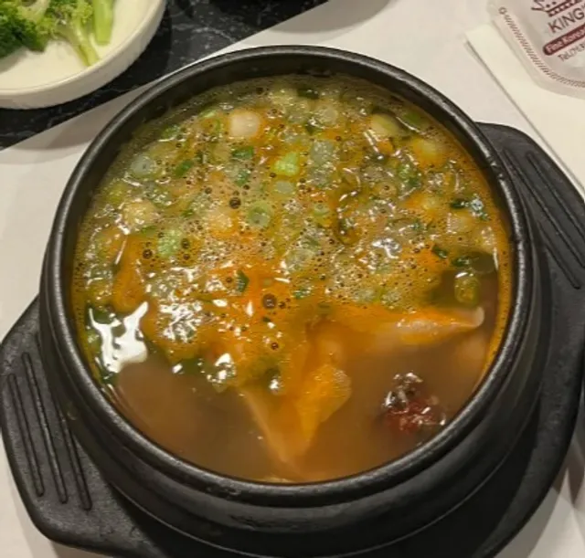 King's Restaurant | The Ultimate Comfort Bowl for a Minnesota Winter! 